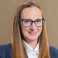 Joy Cowden Headshot